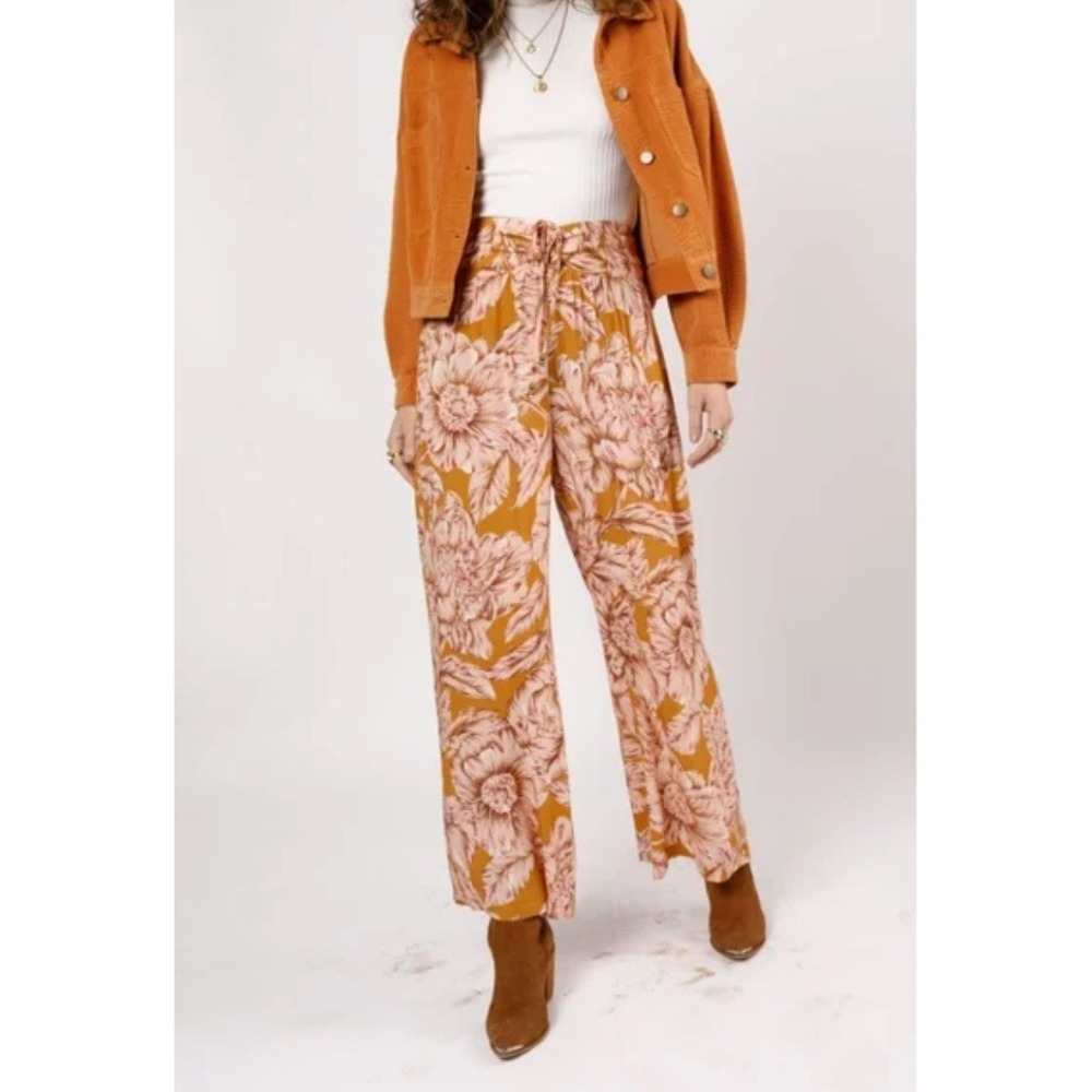 2/$30 New with tag Band of The Free Tan Arizona Gold Floral Wide Leg Pants Small - Picture 3 of 9